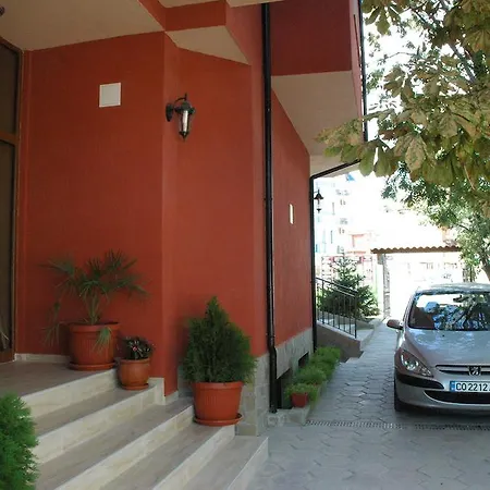 Konukevi Terra Ravda